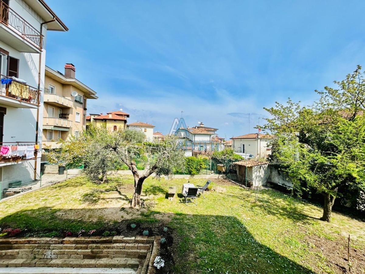 Ares Apartment - Vicino Al Lago Di Garda E Alla Stazione Treno Desenzano del Garda Exterior photo